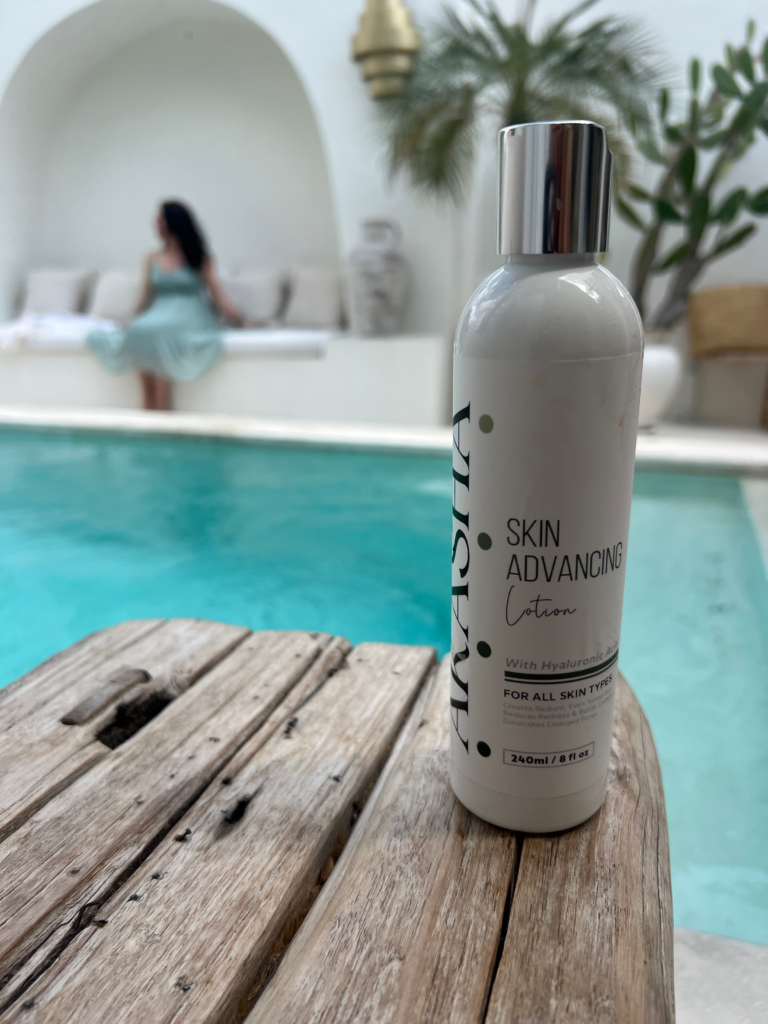Akasha Skin Advancing Lotion (self tanner)